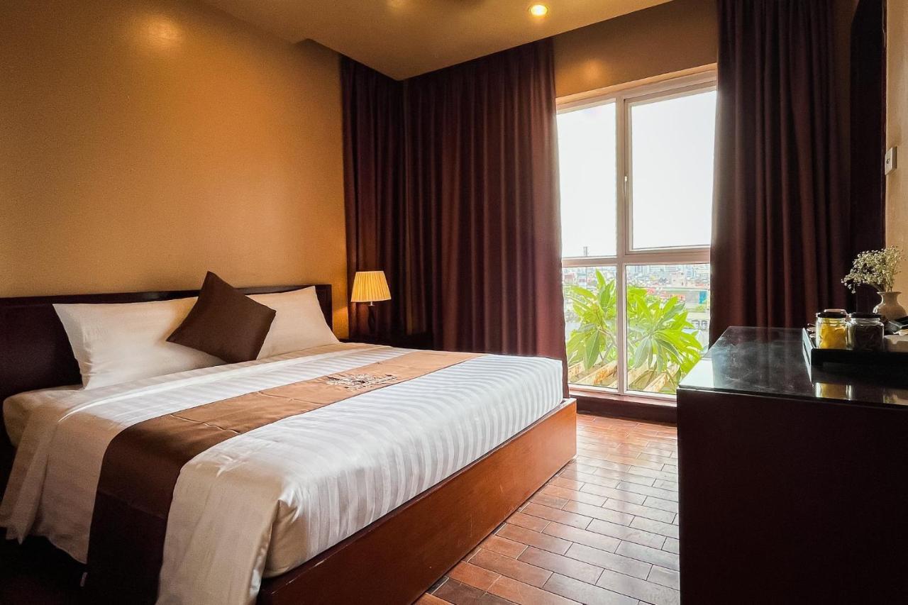 Ha Noi Le Grand Hotel - Hanoi — Photos 3